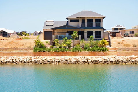 27 Corella Court - Sydney Tourism 0