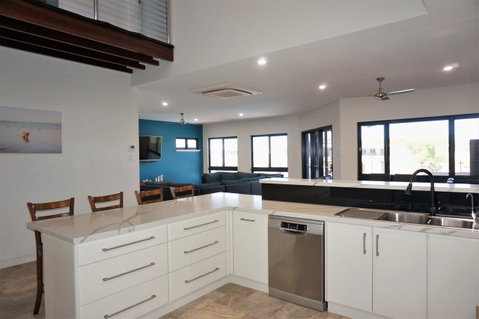 27 Corella Court - Sydney Tourism 3