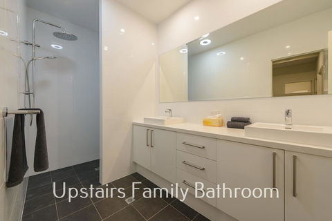 32 Corella Court - Sydney Tourism 17