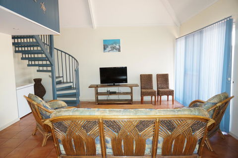 Osprey Holiday Village Unit 119 - Sydney Tourism 2