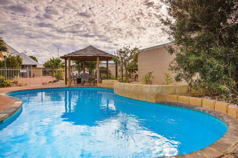 Osprey Holiday Village Unit 119 - Sydney Tourism 21