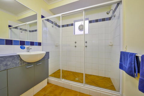 Osprey Holiday Village Unit 119 - Sydney Tourism 10