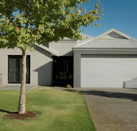 THE SANCTUARY LUXURY HOLIDAY HOME - Sydney Tourism