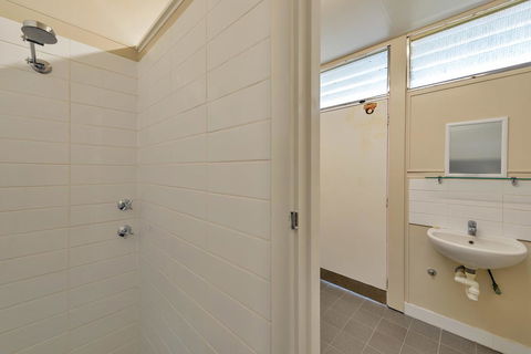 Getaway Villas Unit 389 - Sydney Tourism 5