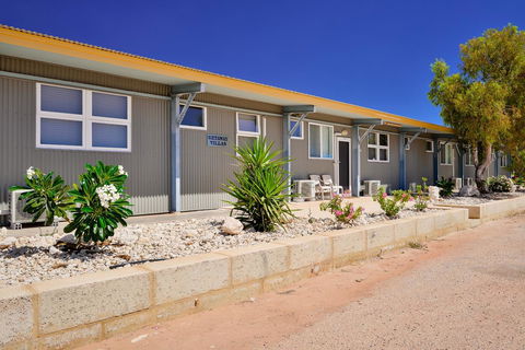 Getaway Villas Unit 389 - Sydney Tourism 2