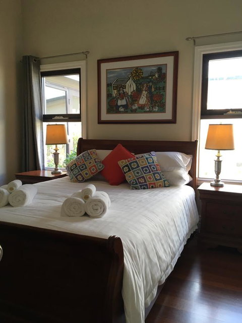 Rowley House - Sydney Tourism 6