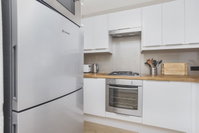 Gorgeous 26 1 bed designer fitout perfect location