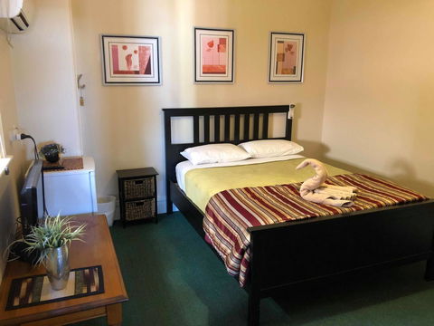 Junction Hotel Moora - Sydney Tourism 5