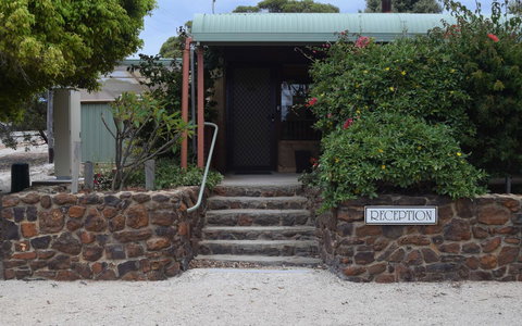 Hopetoun Motel & Chalet Village - Sydney Tourism 9