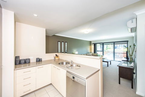 Subiaco Emporium Apartment - Sydney Tourism 14