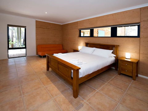 Kanga View - Margaret River - Sydney Tourism 13