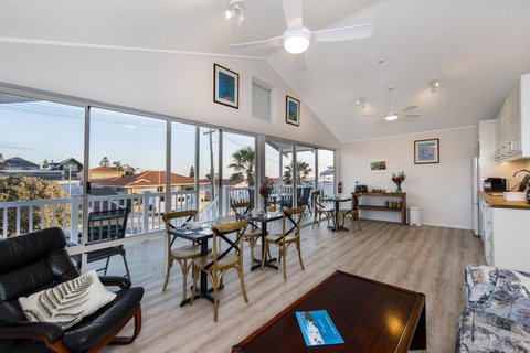 North Beach BnB - Sydney Tourism 6