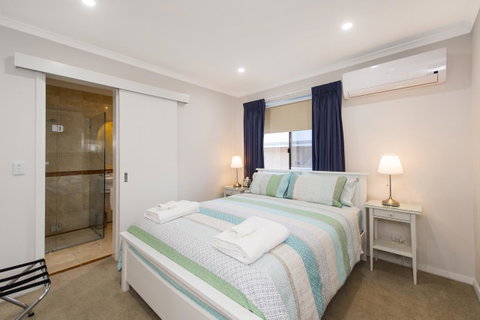 North Beach BnB - Sydney Tourism 7