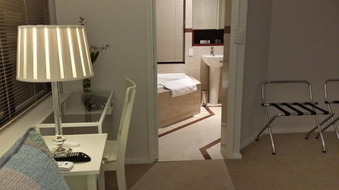 North Beach BnB - Sydney Tourism 15