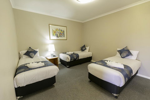 Esplanade Hotel Busselton - Sydney Tourism 2