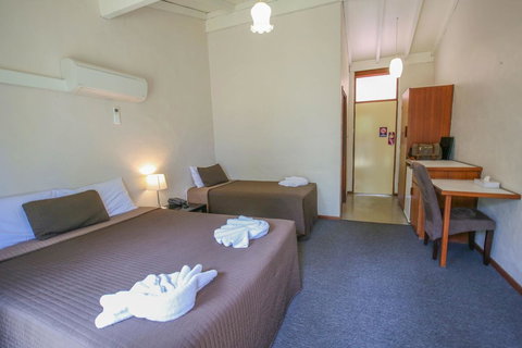 Esplanade Hotel Busselton - Sydney Tourism 27