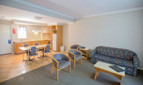 Esplanade Hotel Busselton - Sydney Tourism 6