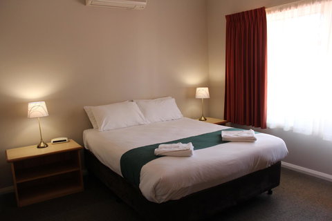 Esplanade Hotel Busselton - Sydney Tourism 41