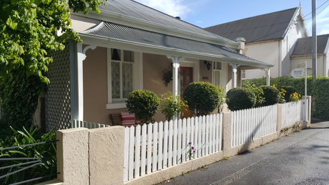 Arendon Cottage - Sydney Tourism 0