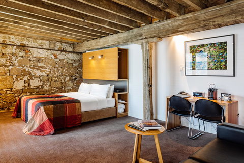 The Henry Jones Art Hotel - Sydney Tourism 42