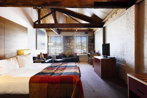 The Henry Jones Art Hotel - Sydney Tourism 22