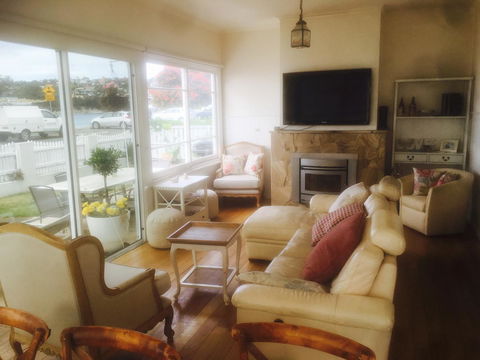 The Ultimate Beach House - Sydney Tourism 15