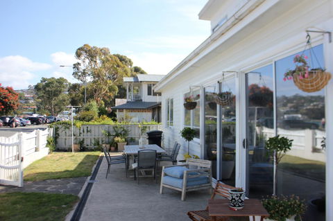 The Ultimate Beach House - Sydney Tourism 11