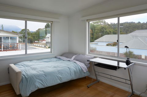 The Ultimate Beach House - Sydney Tourism 6
