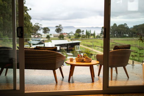 Adventure Bay Retreat Bruny Island - Sydney Tourism 42