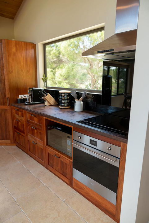 Adventure Bay Retreat Bruny Island - Sydney Tourism 20