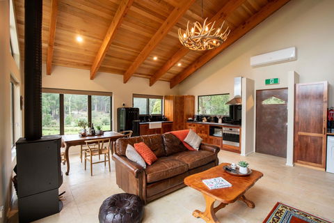 Adventure Bay Retreat Bruny Island - Sydney Tourism 3