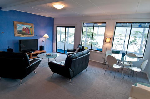 970 Adventure Bay Road - Sydney Tourism 9