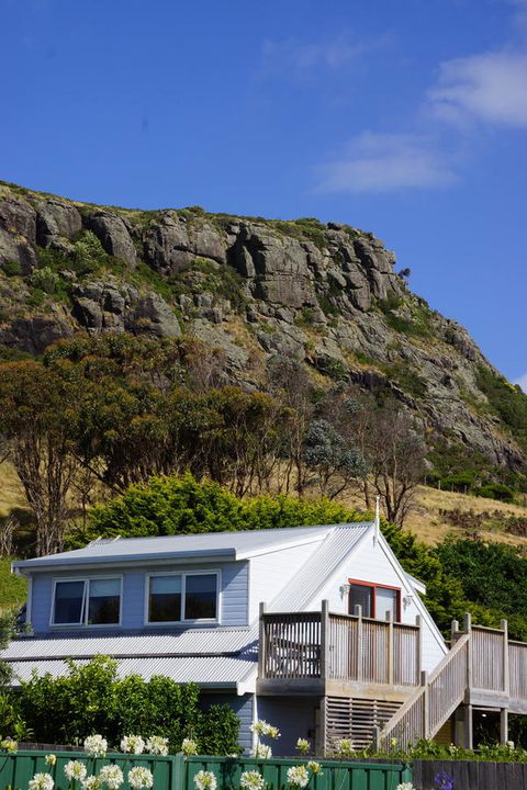 @ The Beach & Not Quite @ The Beach Holiday Cottages - Stanley - Sydney Tourism 3