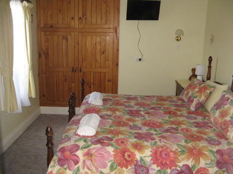 The Grove Cottages - Sydney Tourism 6