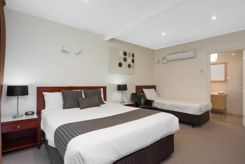 New Crossing Place Motel - Sydney Tourism 3