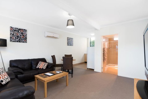 New Crossing Place Motel - Sydney Tourism 2