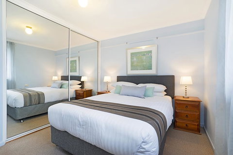 Newcastle Short Stay Apartments - Flagstaff Apartment - Sydney Tourism 1
