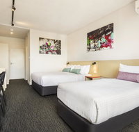 Nightcap at Waltzing Matilda Hotel - Sydney Tourism