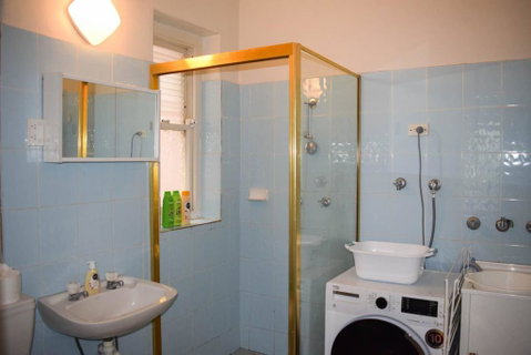 One Bedroom Apartment In Incredible Location - Sydney Tourism 2