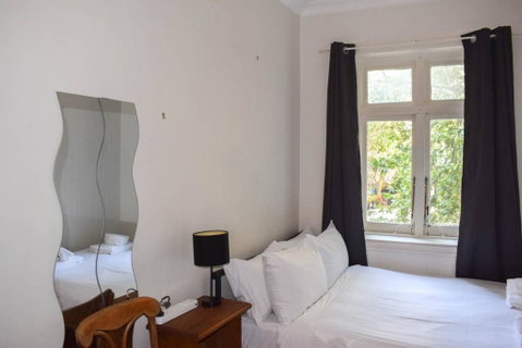 One Bedroom Apartment In Incredible Location - Sydney Tourism 3