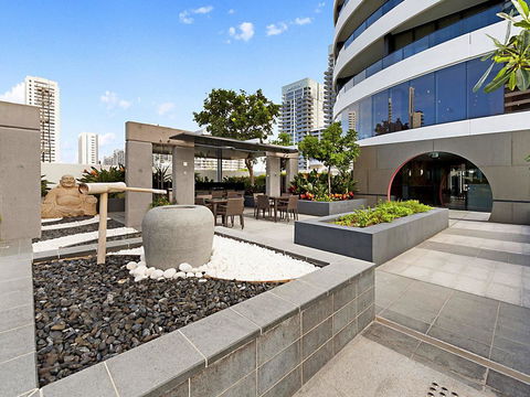 Oracle Resort Luxe Private 2 Bed - Tower 1 - Sydney Tourism 3