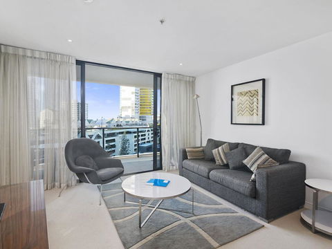 Oracle Resort Private Luxe 2 Bedroom - Sydney Tourism 3