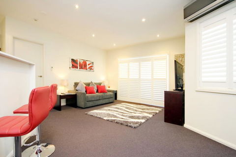 Pacific Blue Apartment 258, 265 Sandy Point Road - Sydney Tourism 2