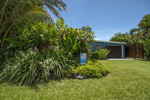 Palms On Newell - Sydney Tourism 3