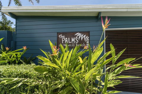 Palms On Newell - Sydney Tourism 2