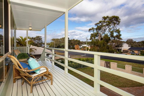Palms, Culburra Beach - Sydney Tourism 0