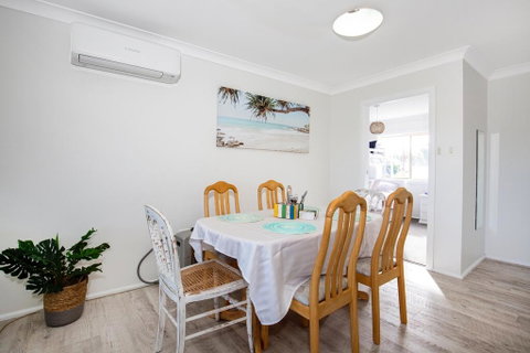Palms, Culburra Beach - Sydney Tourism 3