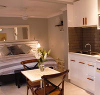 Paperbark Bed  Breakfast - Sydney Tourism