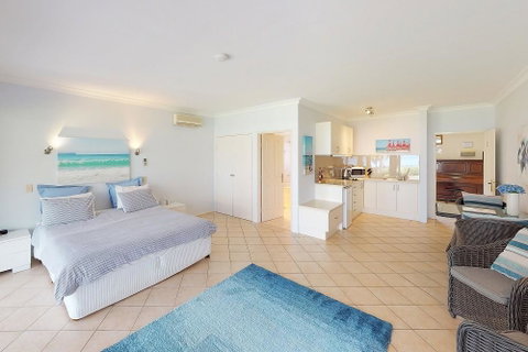 Paradise Beach Apartments - Sydney Tourism 2