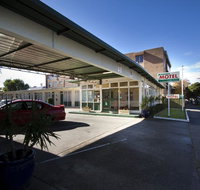 Parkville Motel